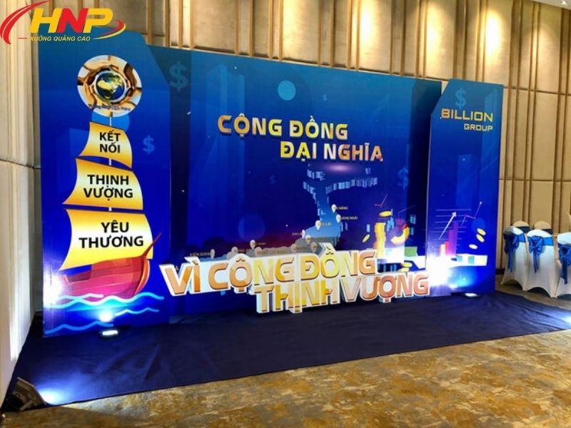 backdrop lễ tân sang trọng