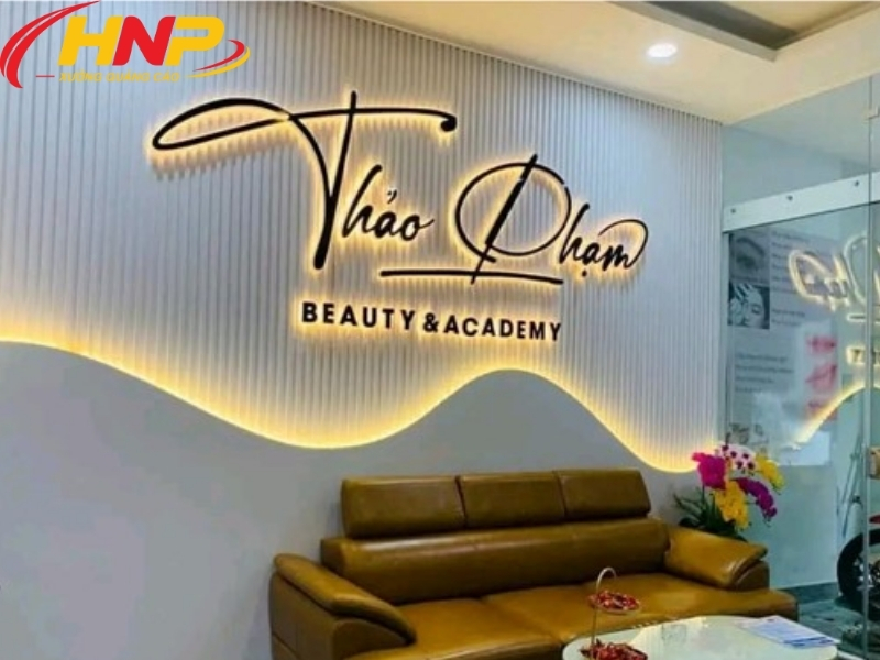 thiết kế backdrop lễ tân đẹp