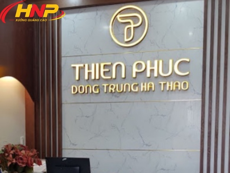 Backdrop Lễ Tân Alu Theo Yêu Cầu, Bền Đẹp Và Dễ Nhận Diện 9 backdrop lễ tân alu