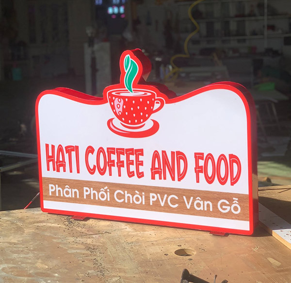 Báo Giá Biển Vẫy Cafe 2026: Thiết Kế Đẹp, Thi Công Trọn Gói 10 Báo Giá Biển Vẫy Cafe 2026 (5)