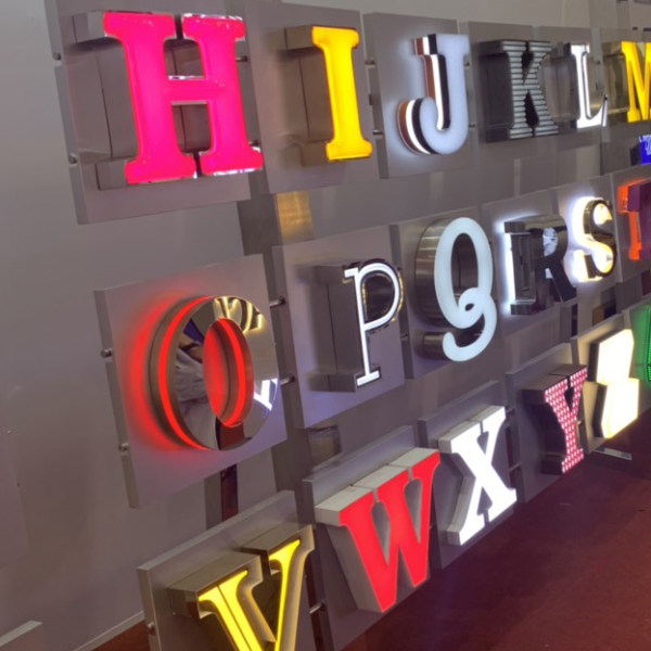 Biển Hiệu Chữ Nổi 3D 1