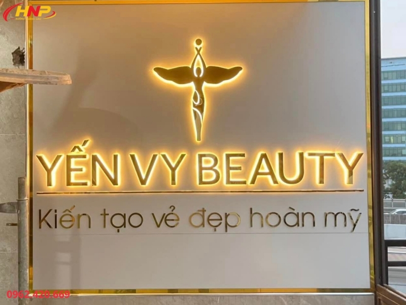 Biển Hiệu Spa Chữ Nổi Mica (5)
