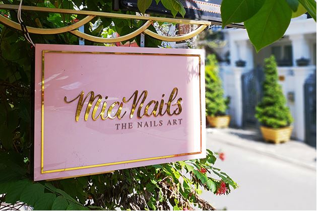 Làm Bảng Hiệu Nail Đẹp (4)