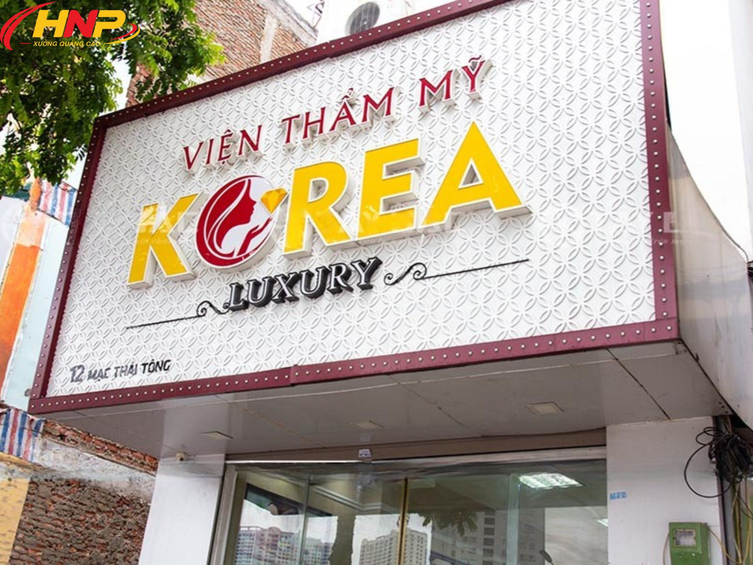 Thiết Kế Bảng Hiệu Cửa Hàng Theo Yêu Cầu (4)