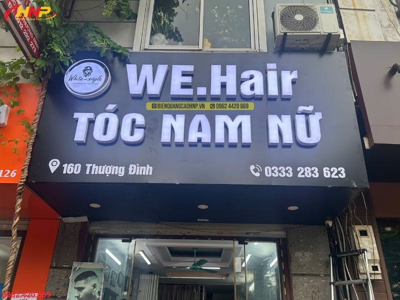 Xu Hướng Thiết Kế Bảng Hiệu Salon Tóc Hiện Đại Năm 2026 (1)