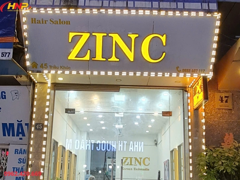 Xu Hướng Thiết Kế Bảng Hiệu Salon Tóc Hiện Đại Năm 2026 (3)